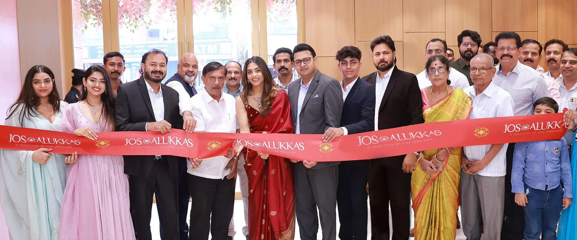 Jos Alukkas Dazzles Again in Bengaluru: Grand Showroom Opens in RR Nagar