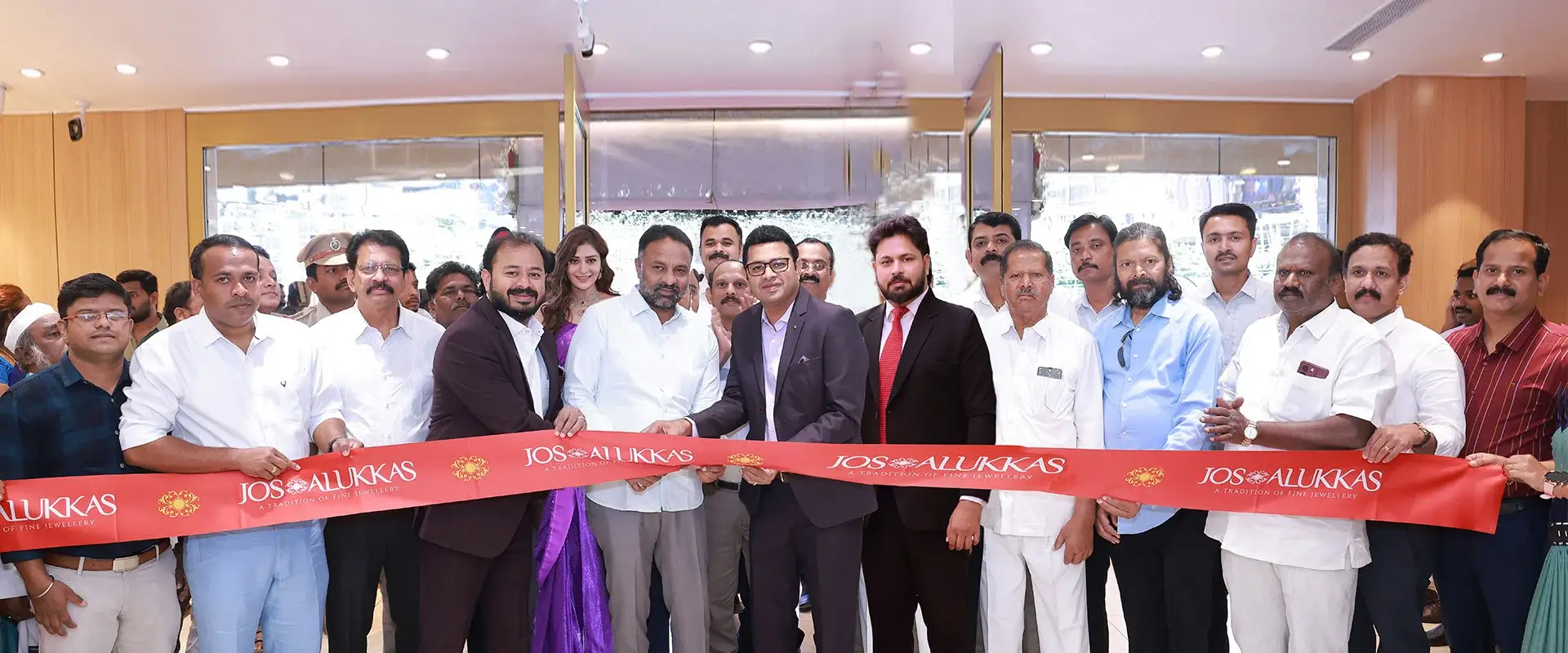 Jos Alukkas Brand New Showroom Opens in Madanapalle, Andhra Pradesh
