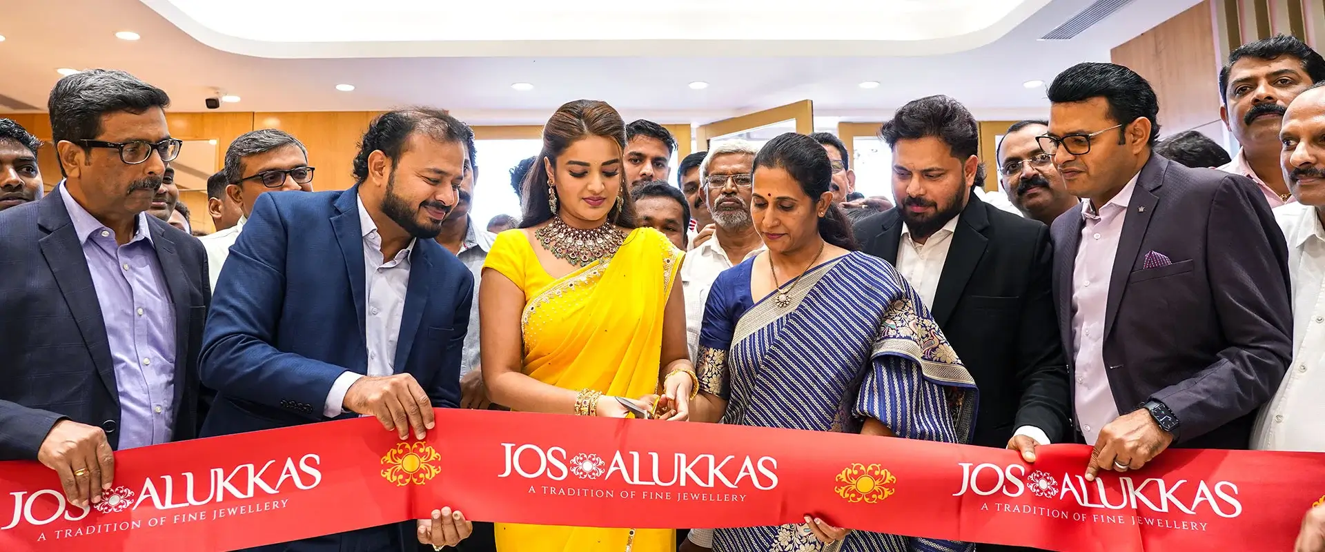Jos Alukkas Opens Grand New Showroom in Kadapa