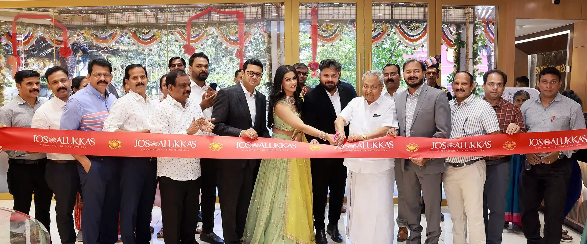 Jos Alukkas Opens 8th Showroom in Bengaluru